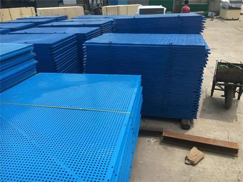 建筑爬架網(wǎng)圖片2