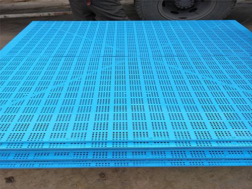 建筑爬架網(wǎng)圖片3