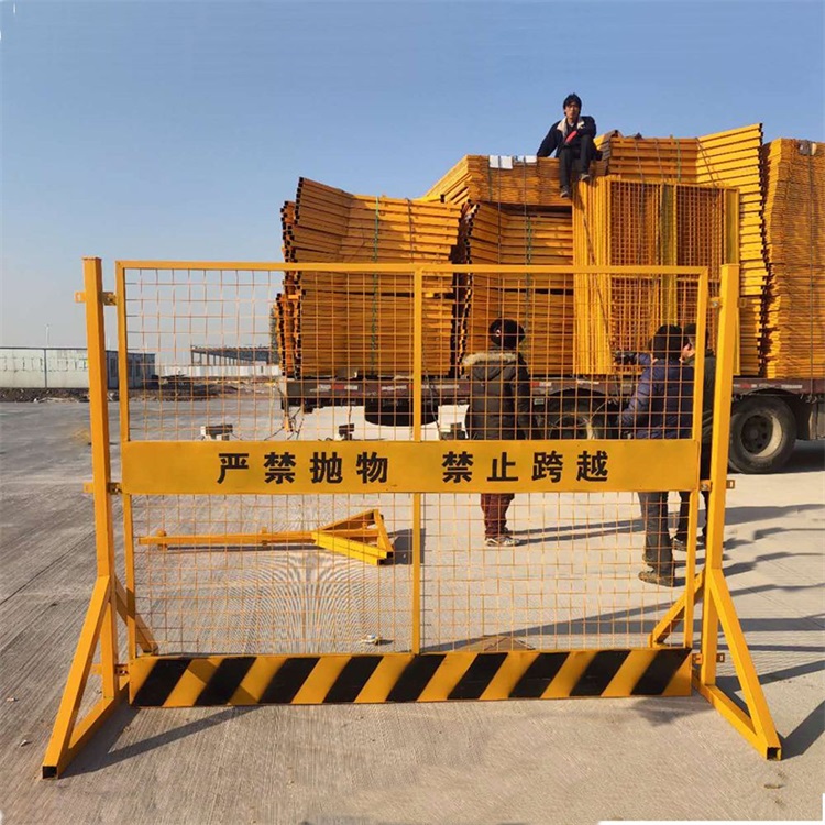 上海施工電梯安全門圖片3