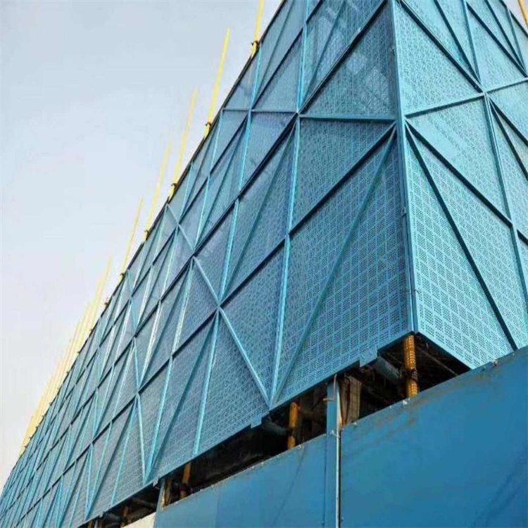 上海沖孔板護(hù)欄圍擋圖片4