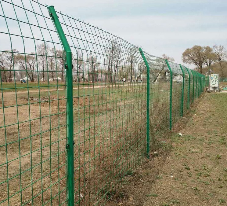 爬坡圍欄網(wǎng)圖片3