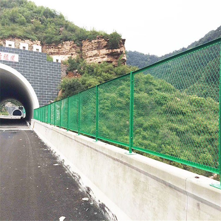 防眩網(wǎng)護欄圖片1