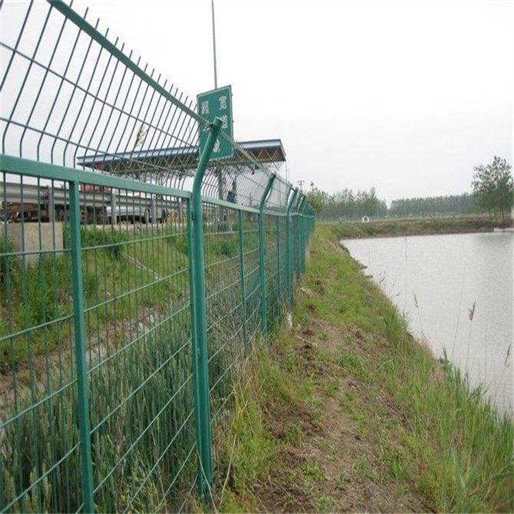 邊框護(hù)欄網(wǎng)圖片3