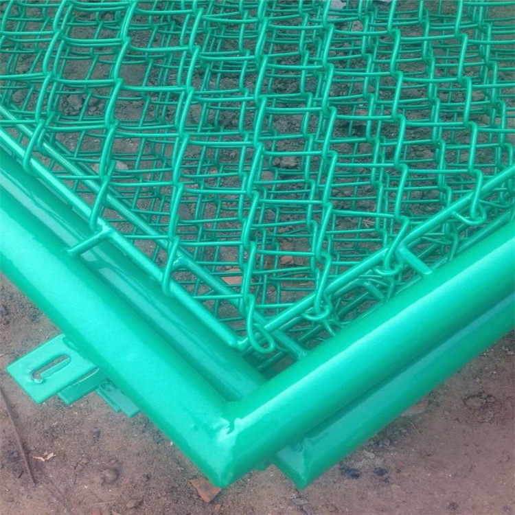 菱形孔綠色鐵絲網(wǎng)