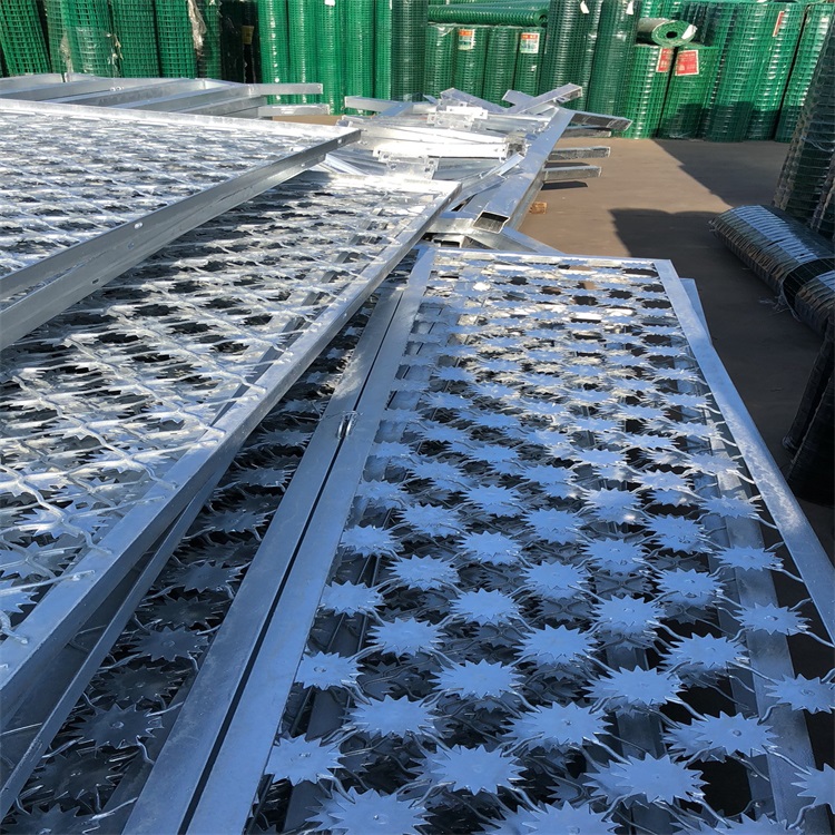 上海監(jiān)獄太陽花防爬隔離網(wǎng)圖片3