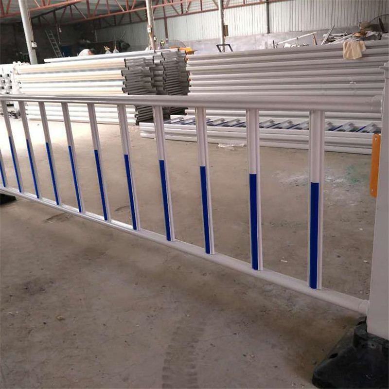 交通護(hù)欄圖片1