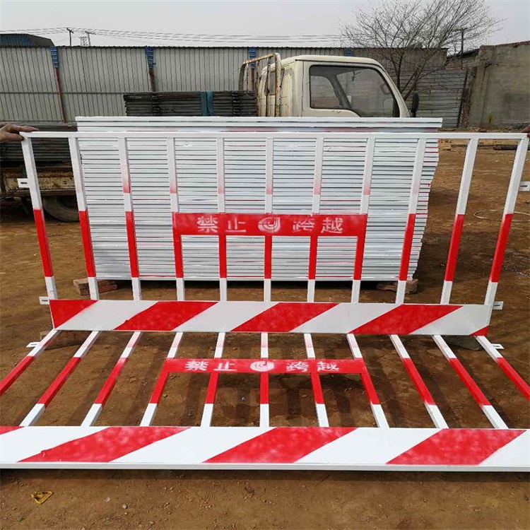 上海臨時(shí)安全防護(hù)欄圖片4