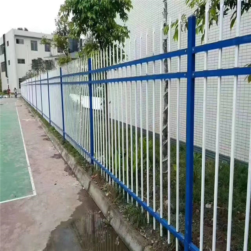 上海PVC塑料道路護(hù)欄圖片4