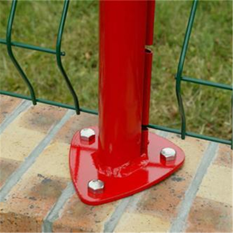 上海桃形柱護(hù)欄網(wǎng)圖片3