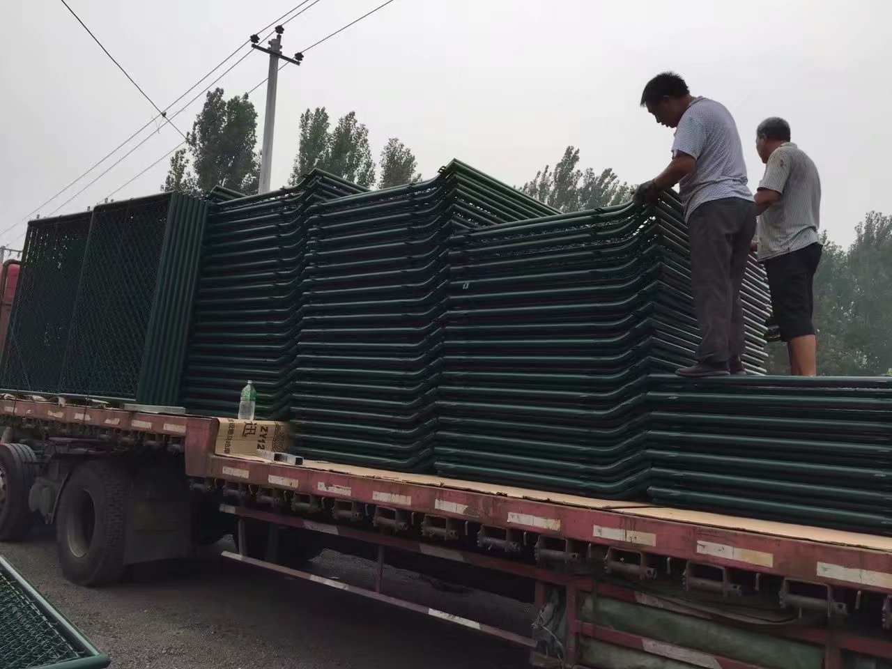 上?；@球場圍網圖片3