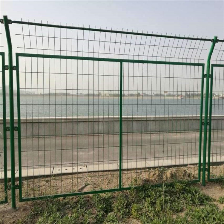 上海圈山圍地金屬護欄網圖片4