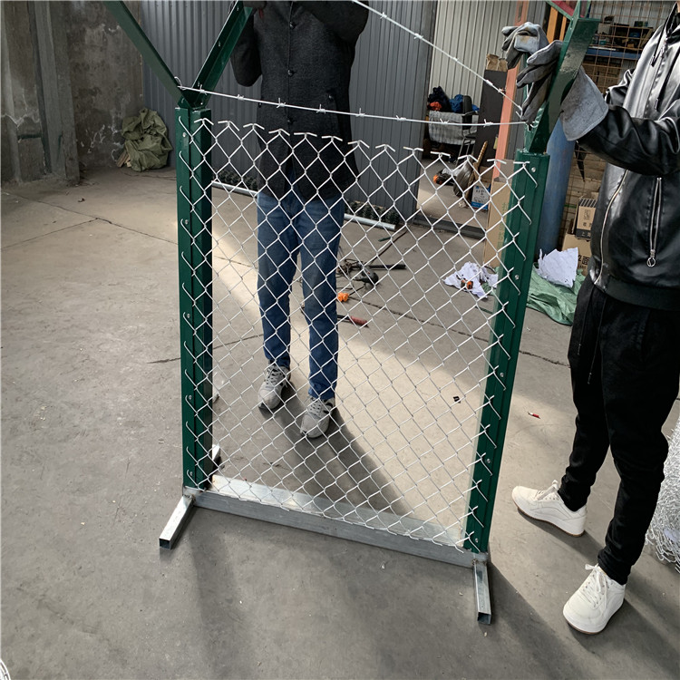 上海鋁包鋼機(jī)場(chǎng)鋼筋網(wǎng)圍界圖片3